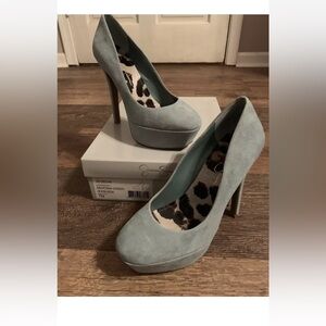 Jessica Simpson “Devin” Platform Heels Size 7 Seafoam Green Suede NEW